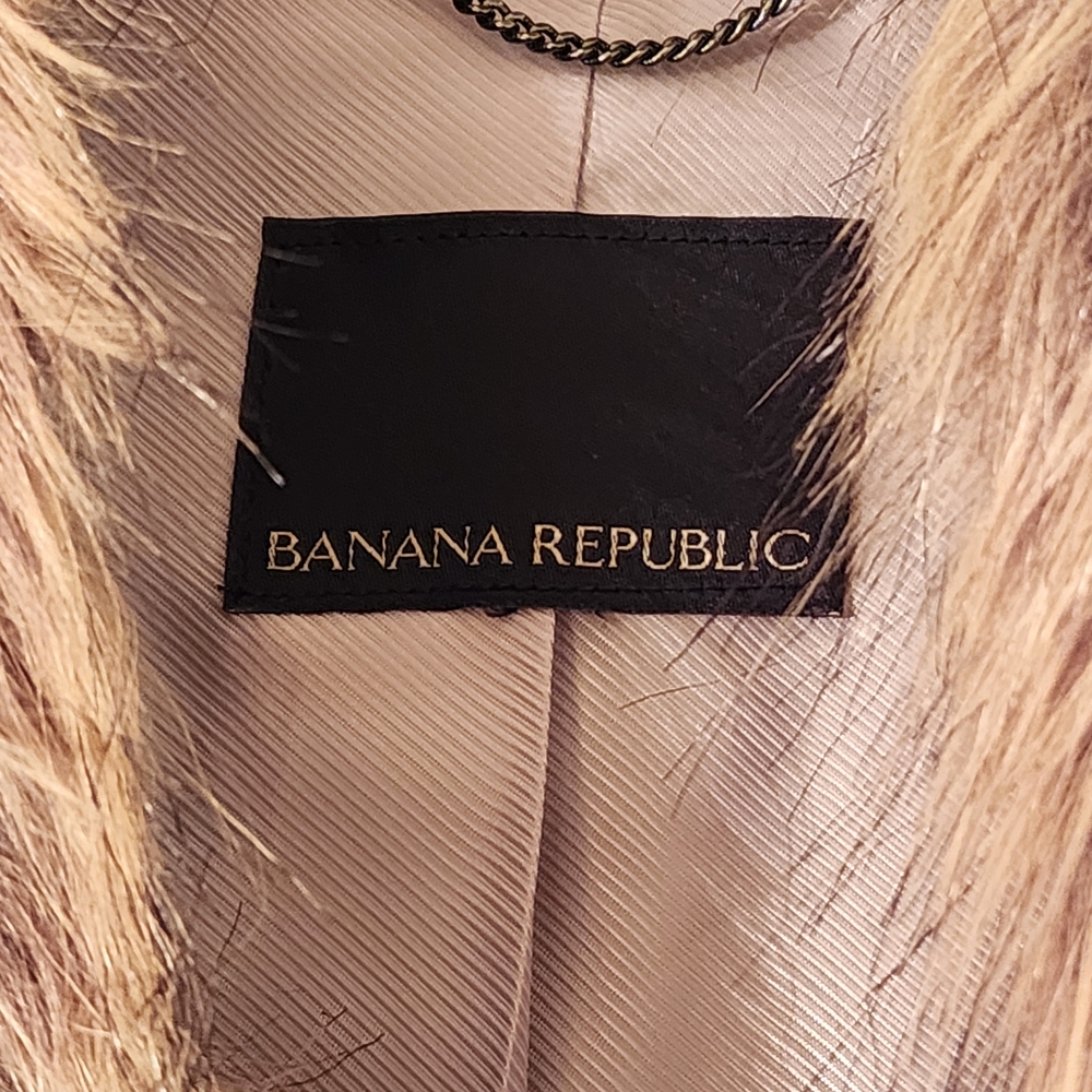 Banana Republic Luxurious Faux Fur Jacket in Cream